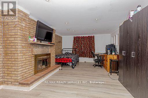 46 Elgin Drive, Brampton, Ontario  L6Y 1A8 - Photo 39 - W12809388