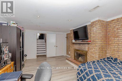 46 Elgin Drive, Brampton, Ontario  L6Y 1A8 - Photo 41 - W12809388