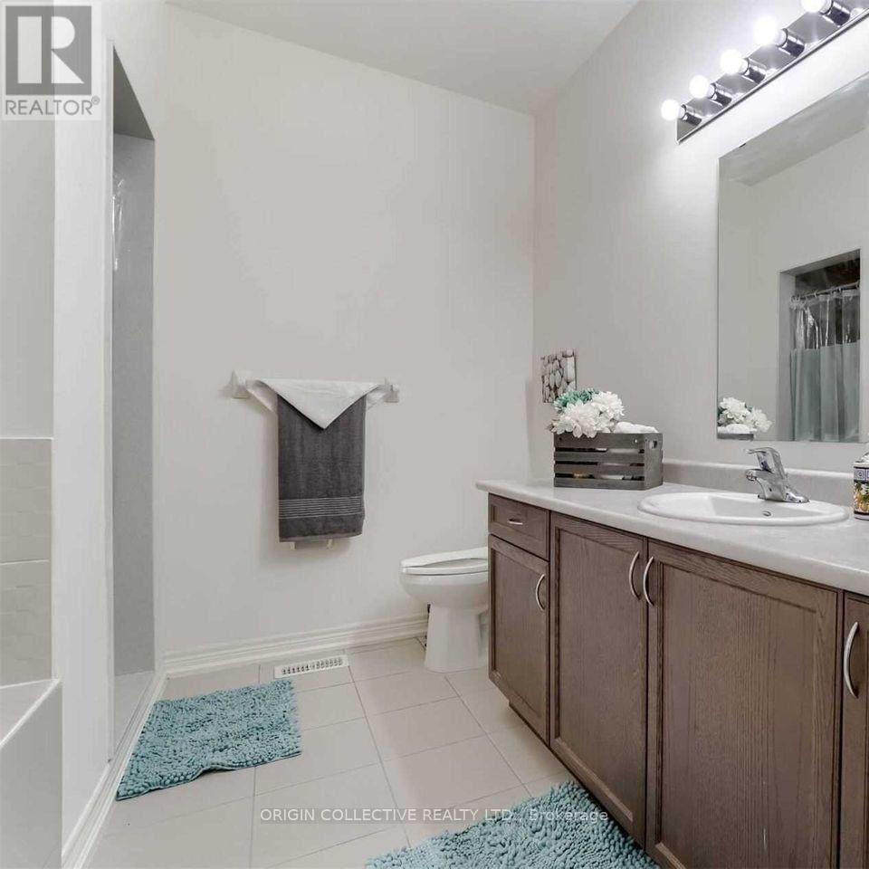 15 Germain Circle, Brampton (Credit Valley), Ontario  L6X 5K2 - Photo 10 - W12809392