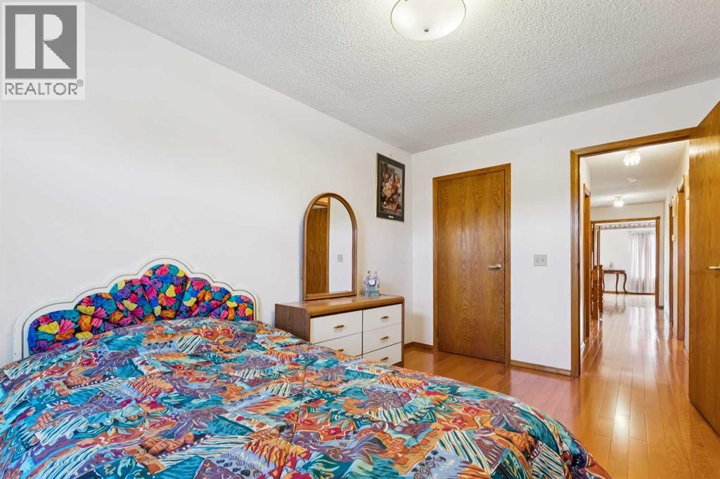 2203 Sirocco Drive Sw, Calgary, Alberta  T3H 2T9 - Photo 28 - A2287011