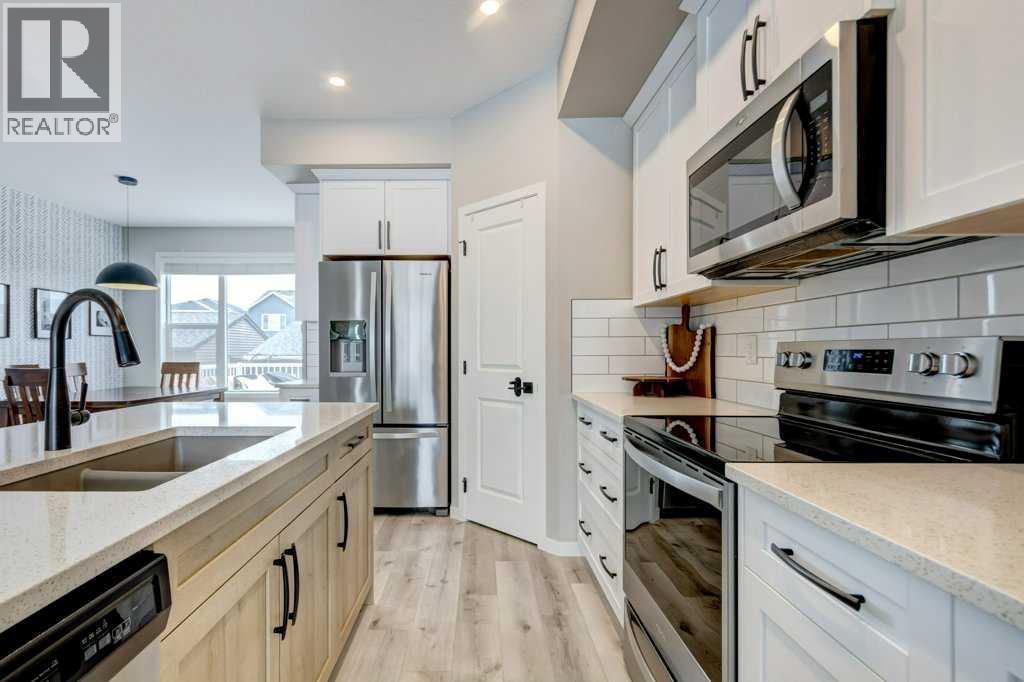 217 D'arcy Ranch Drive, Okotoks, Alberta  T1S 5T1 - Photo 10 - A2287247