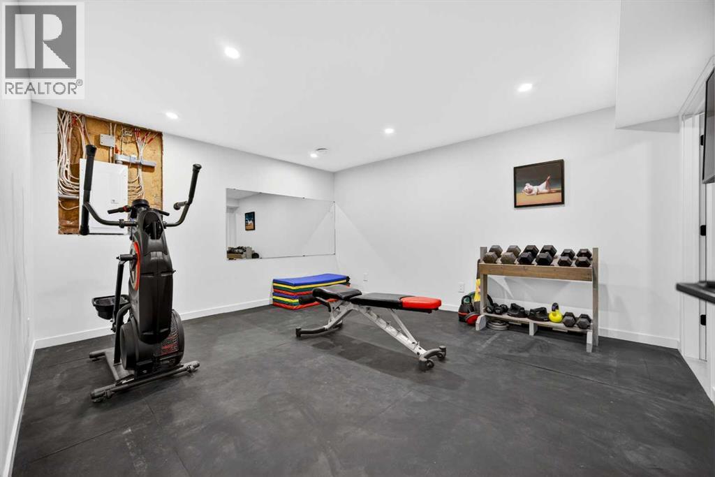 7103 Bow Crescent Nw, Calgary, Alberta  T3B 2C9 - Photo 38 - A2287821