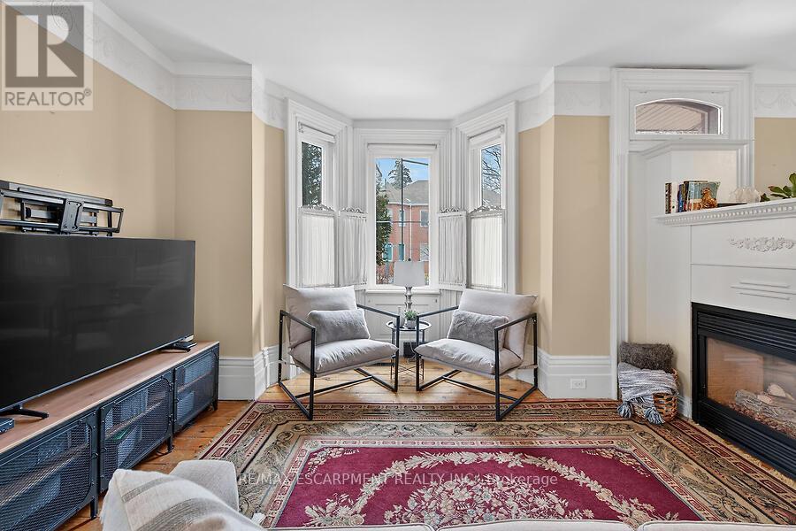 149 Argyle Street, Haldimand, Ontario  N3W 1K9 - Photo 13 - X12809320