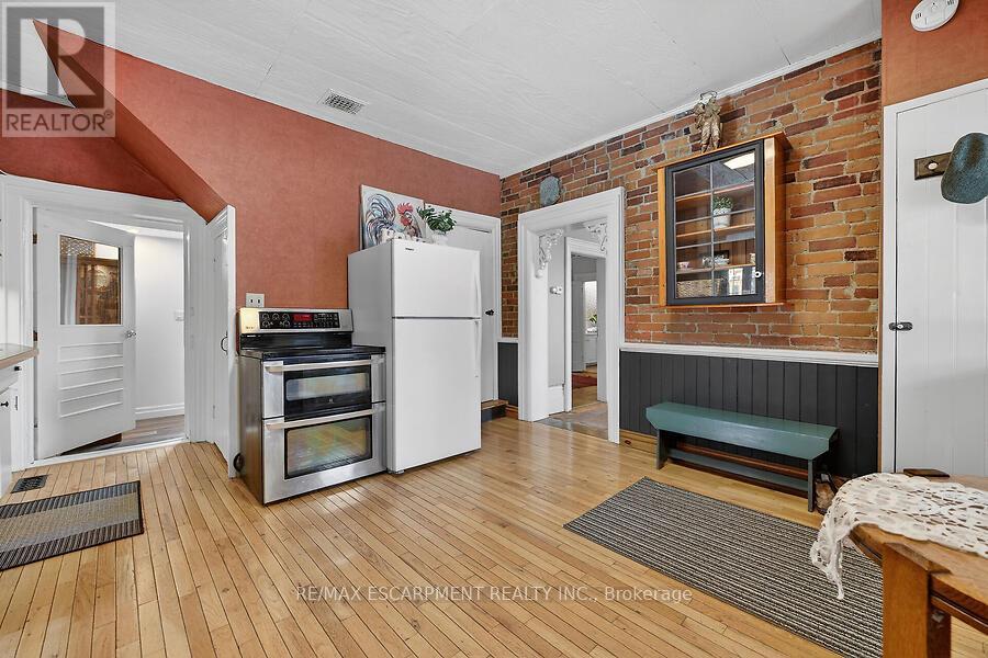 149 Argyle Street, Haldimand, Ontario  N3W 1K9 - Photo 7 - X12809320