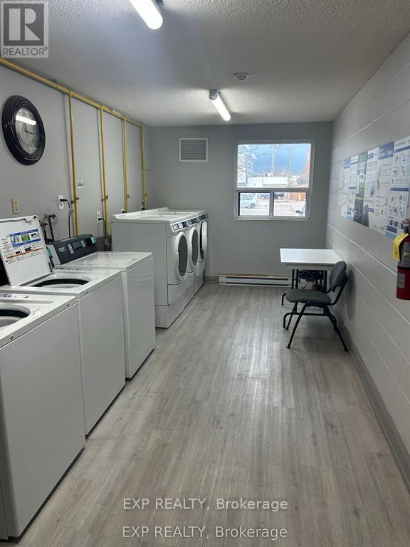 406 - 4422 Huron Street, Niagara Falls, Ontario  L2E 7C8 - Photo 12 - X12809368