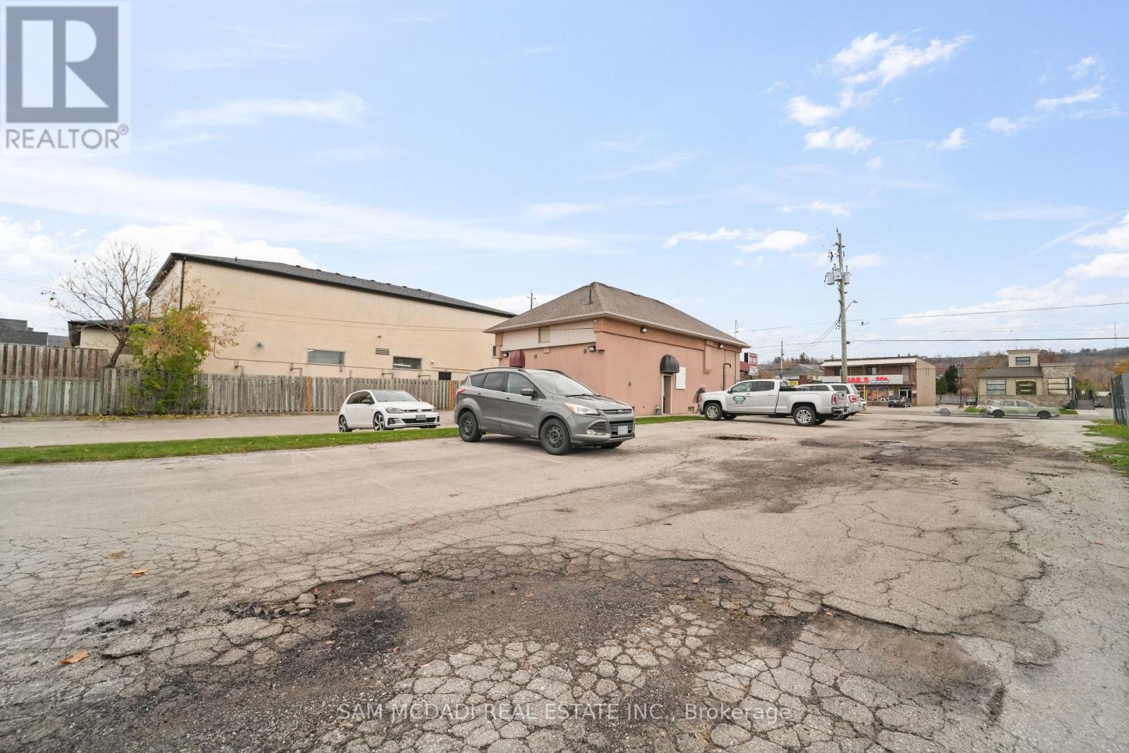 423 Highway 8 Highway, Hamilton, Ontario  L8G 1G1 - Photo 16 - X12809382