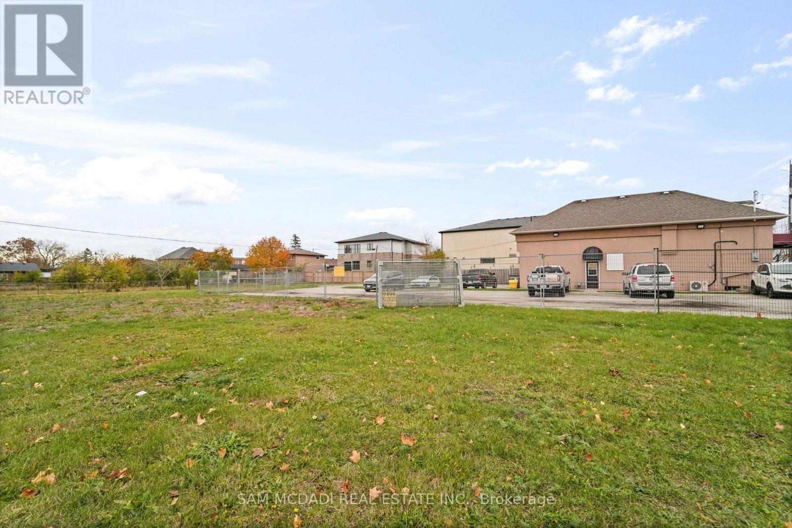 423 Highway 8 Highway, Hamilton, Ontario  L8G 1G1 - Photo 23 - X12809382