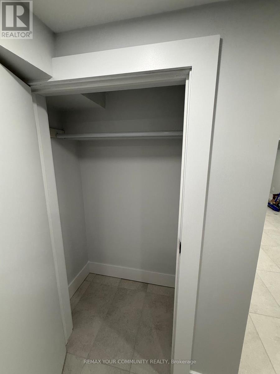 5 (Bsmt) - 88 Spruce Street W, Aurora, Ontario  L4G 1S1 - Photo 7 - N12801028