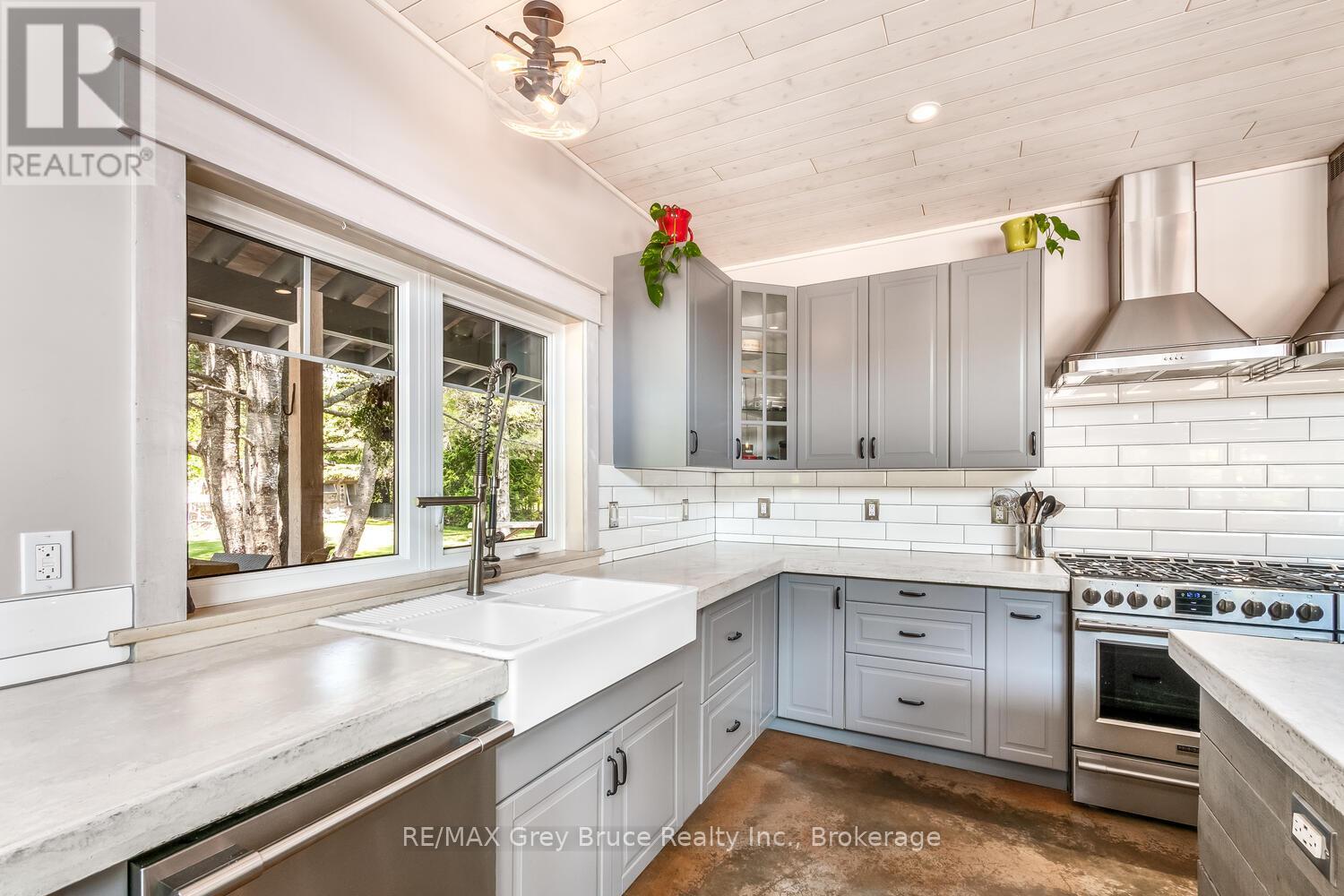 62 Cape Hurd Road, Northern Bruce Peninsula, Ontario  N0H 2R0 - Photo 11 - X12809418