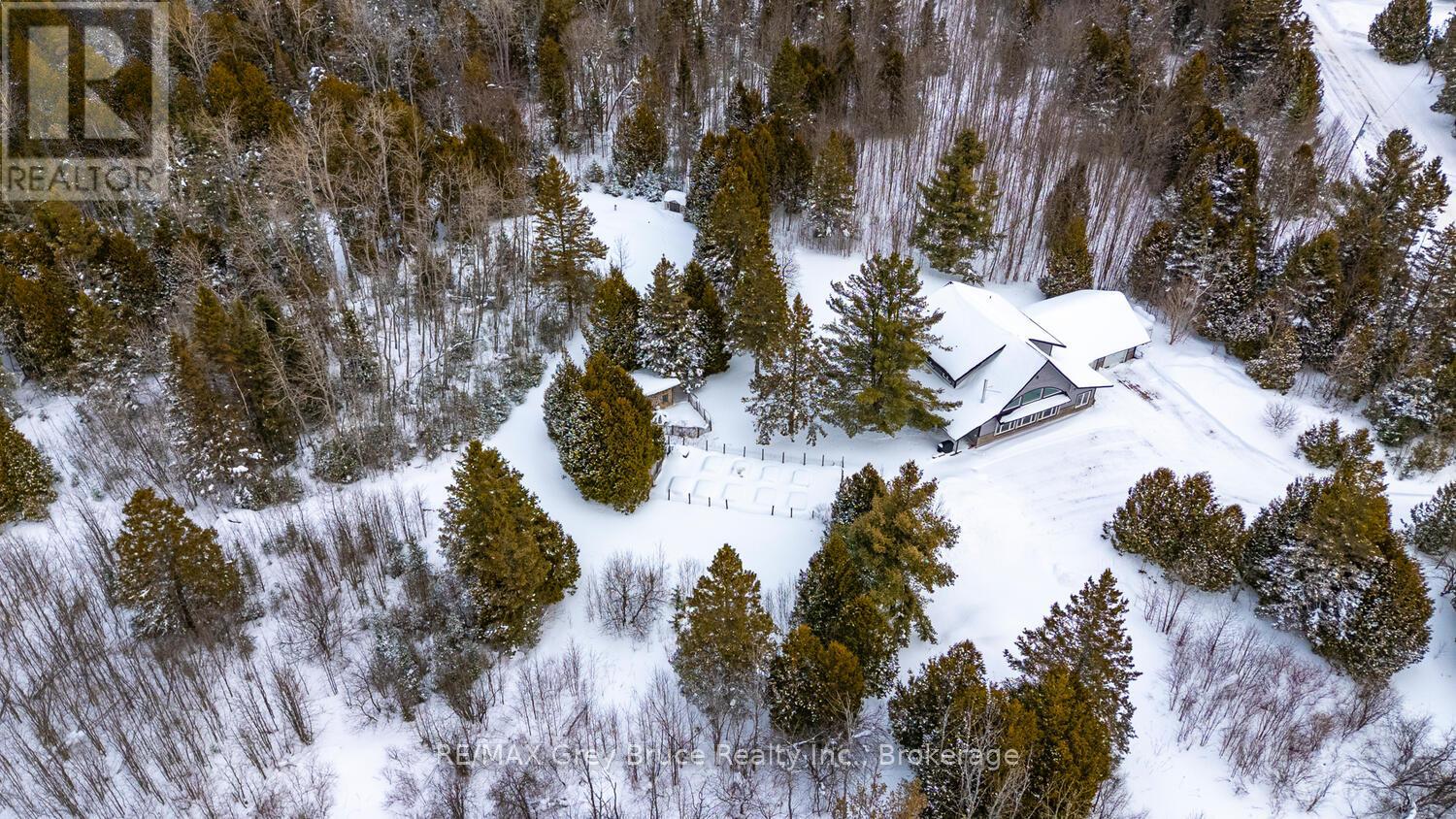 62 Cape Hurd Road, Northern Bruce Peninsula, Ontario  N0H 2R0 - Photo 2 - X12809418