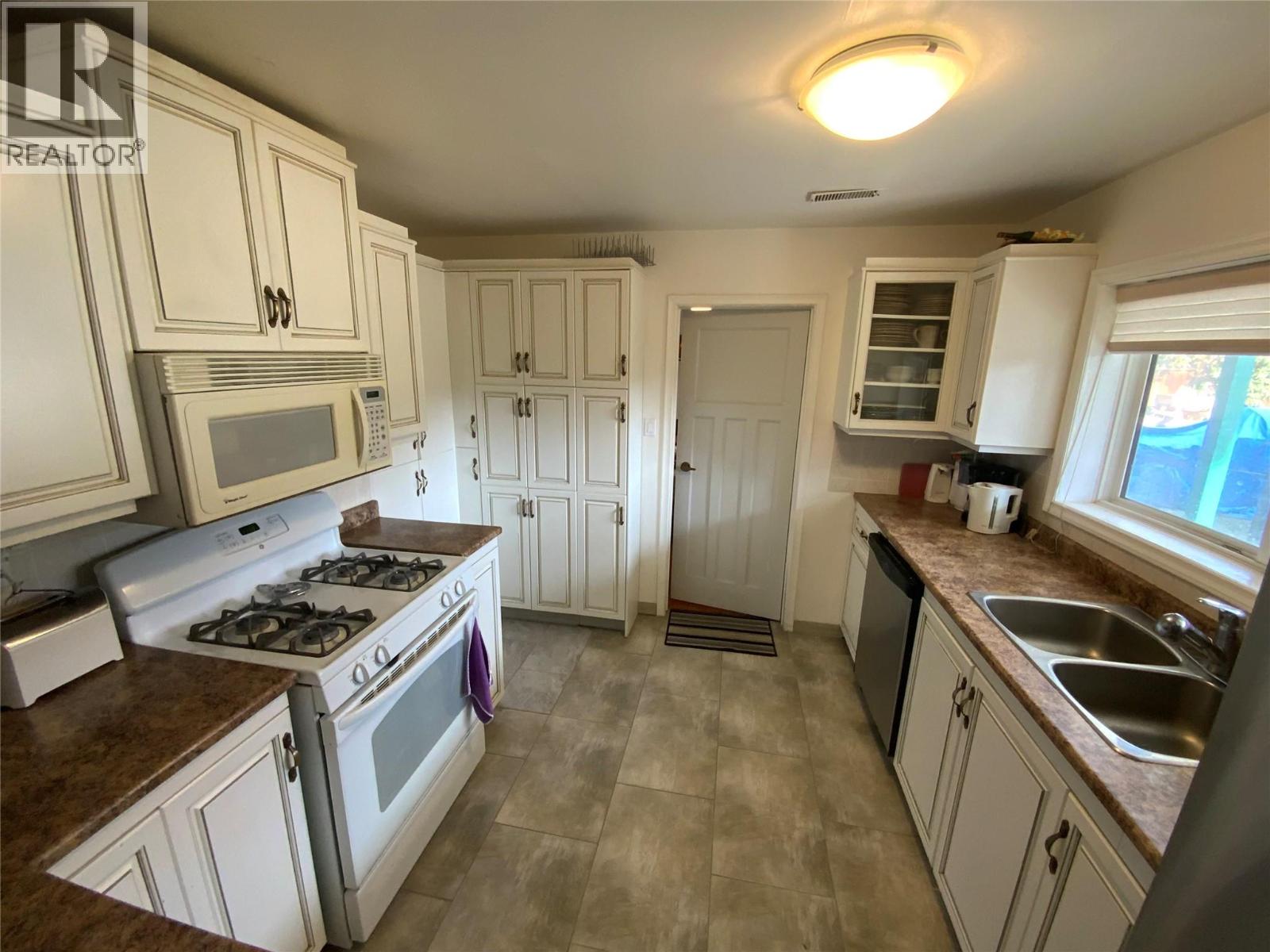 7805 Giants Head Road, Summerland, British Columbia  V0H 1Z0 - Photo 16 - 10376700