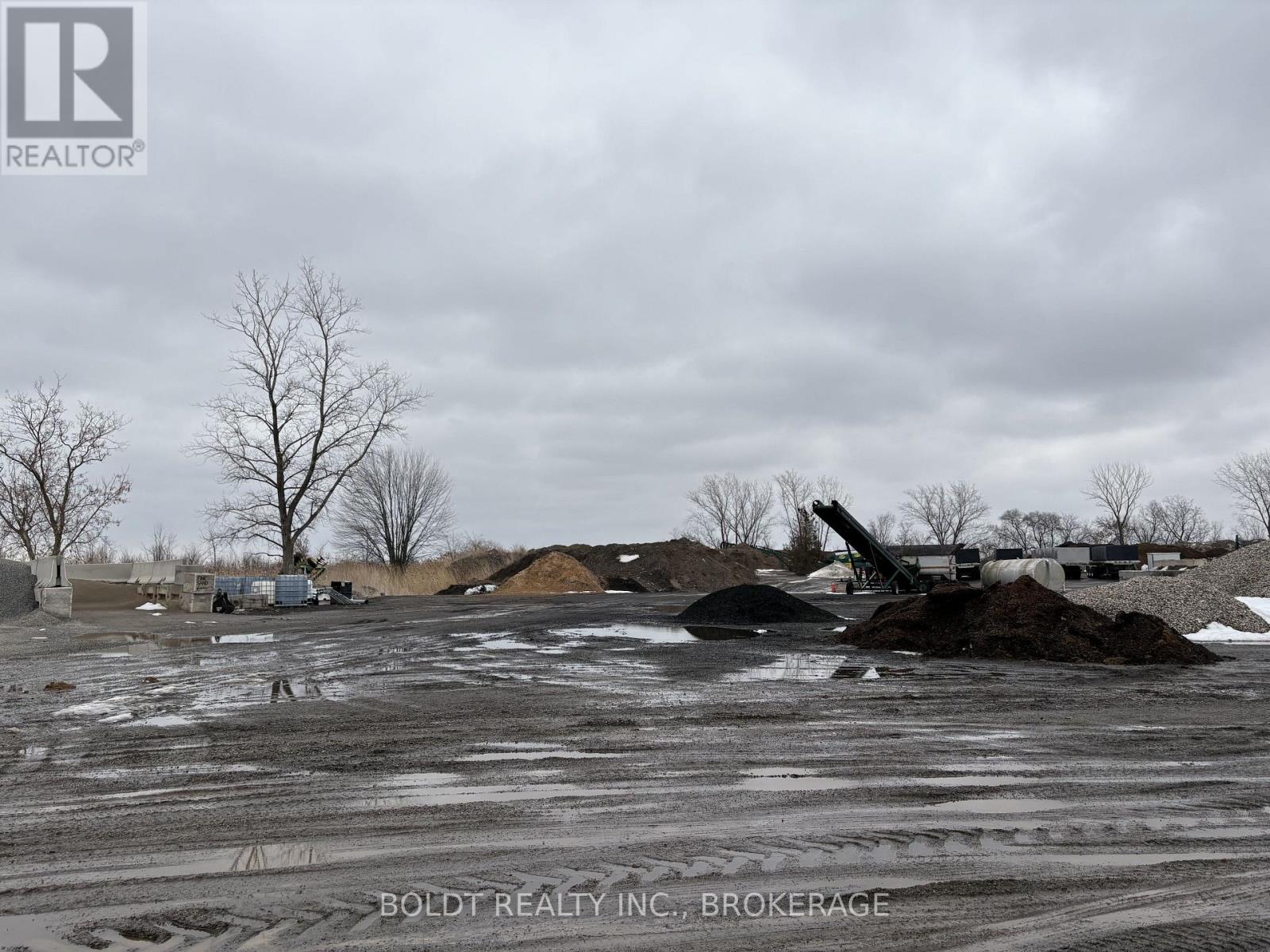 25 Niagara Stone Road, Niagara-On-The-Lake, Ontario  L0S 1J0 - Photo 5 - X12809410