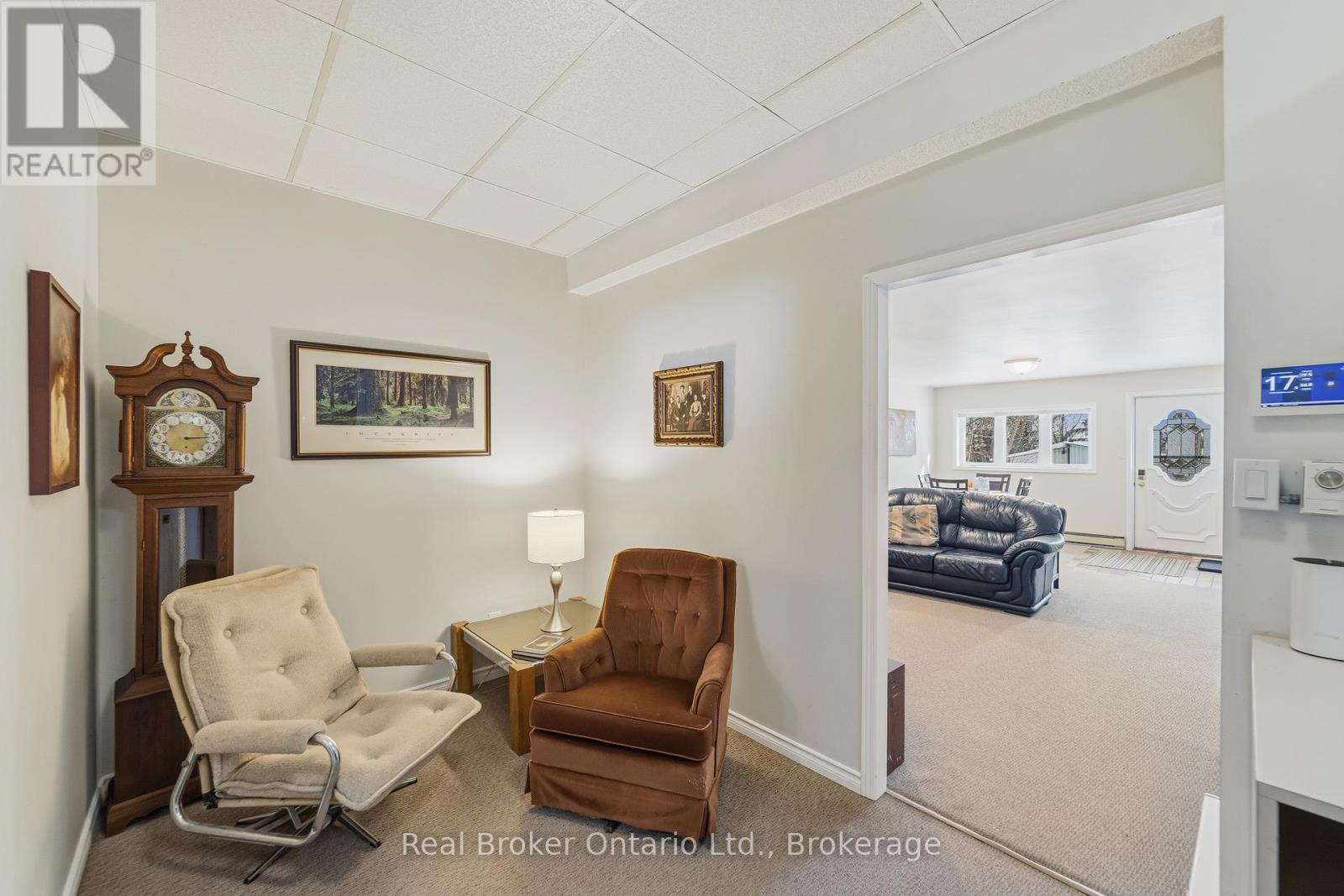 295 Brant Road, Brant, Ontario  N0E 1N0 - Photo 37 - X12809432