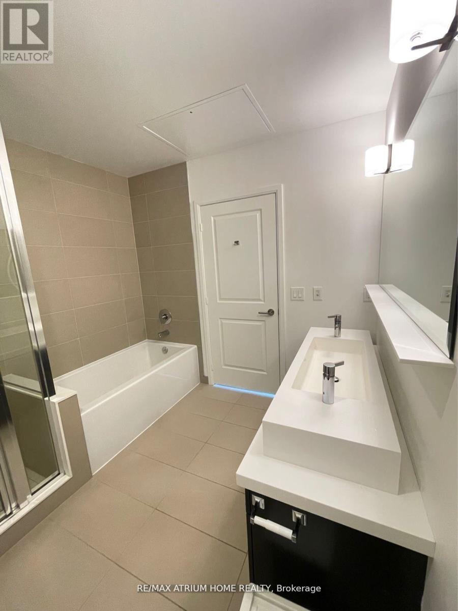 4001 - 65 St Mary Street, Toronto (Bay Street Corridor), Ontario  M5S 0A6 - Photo 9 - C12809440