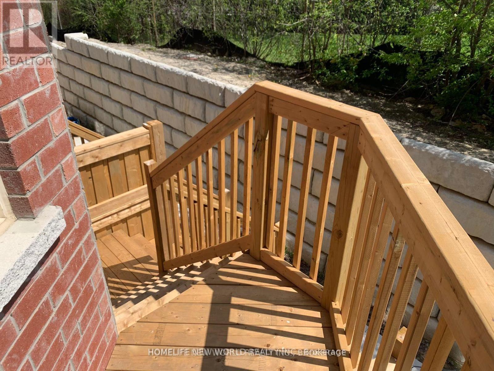 14 - 1 Eaton Park Lane, Toronto (L'amoreaux), Ontario  M1W 0A5 - Photo 10 - E12809442