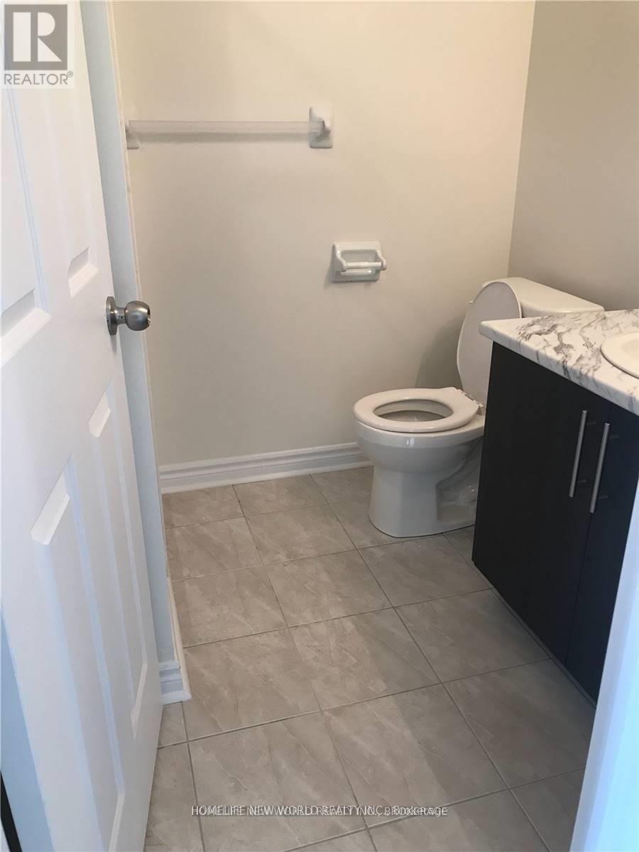 14 - 1 Eaton Park Lane, Toronto (L'amoreaux), Ontario  M1W 0A5 - Photo 8 - E12809442