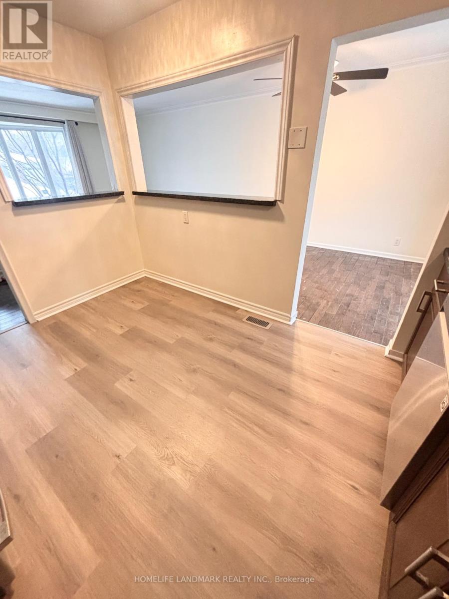 27 Arrowflight Drive, Markham, Ontario  L3P 1R9 - Photo 14 - N12809408