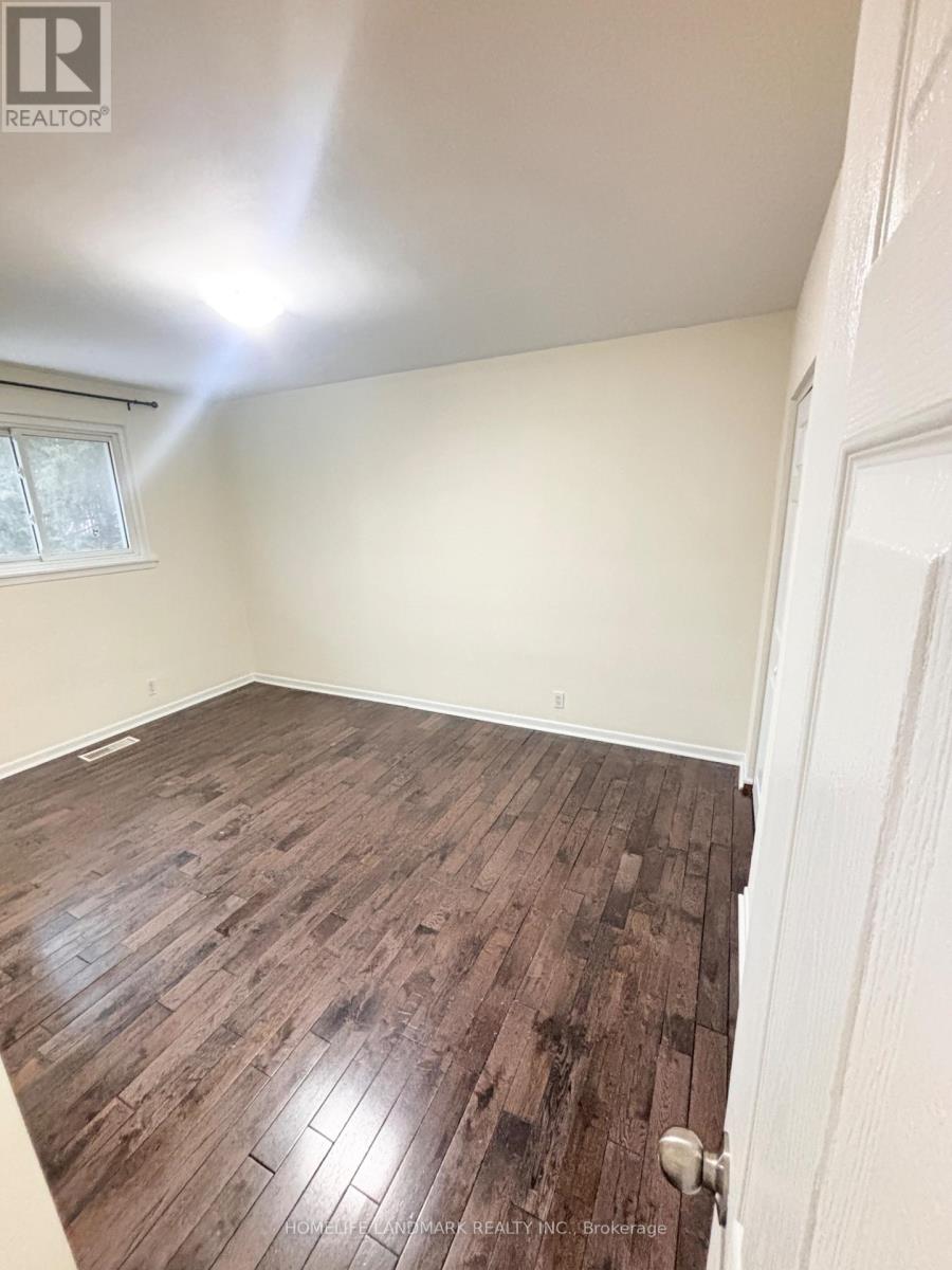 27 Arrowflight Drive, Markham, Ontario  L3P 1R9 - Photo 20 - N12809408