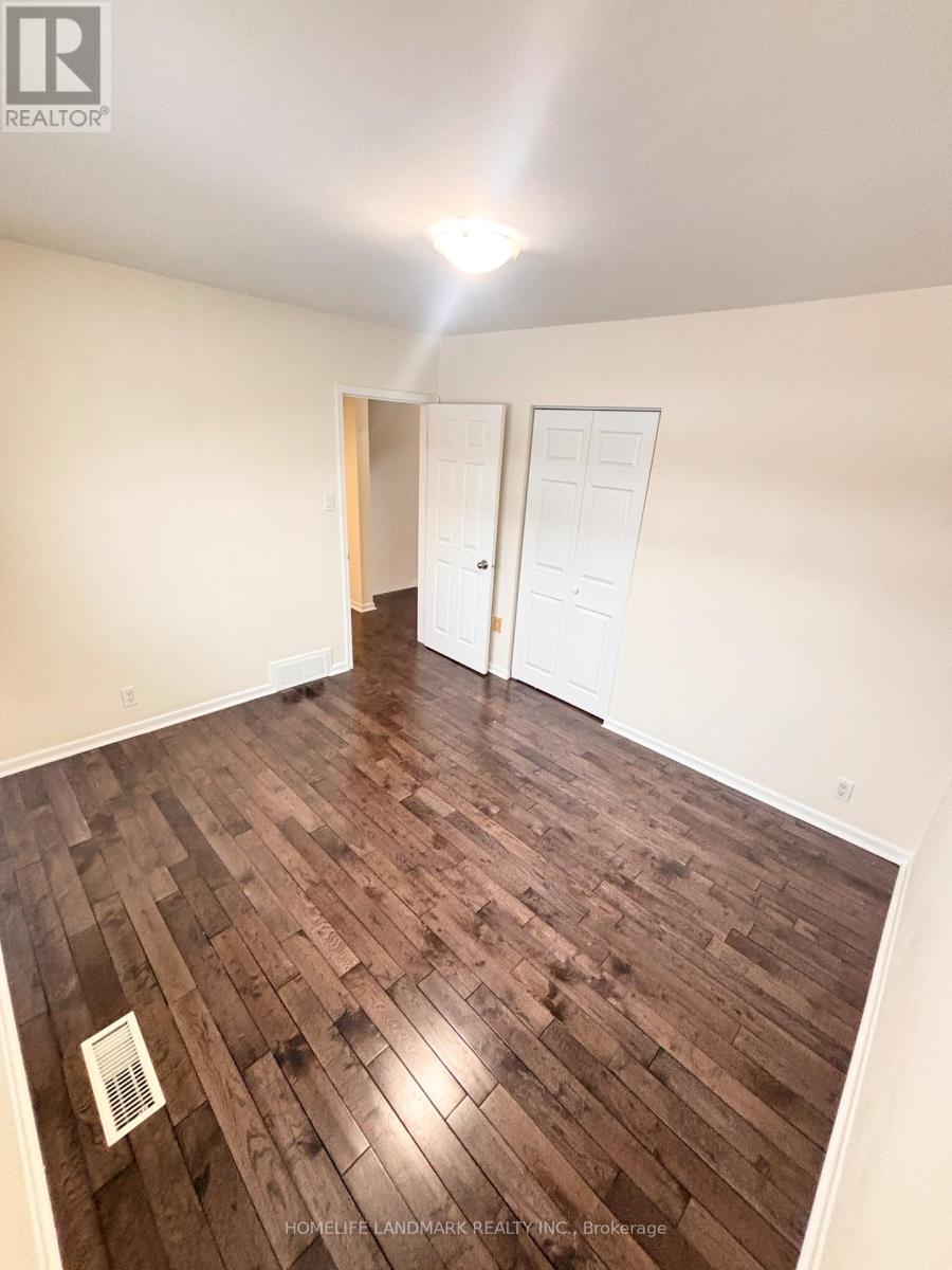 27 Arrowflight Drive, Markham, Ontario  L3P 1R9 - Photo 23 - N12809408