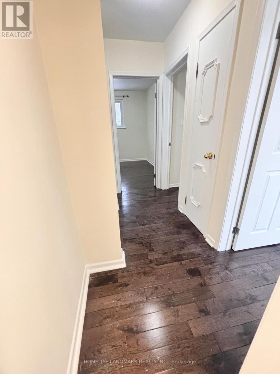 27 Arrowflight Drive, Markham, Ontario  L3P 1R9 - Photo 24 - N12809408