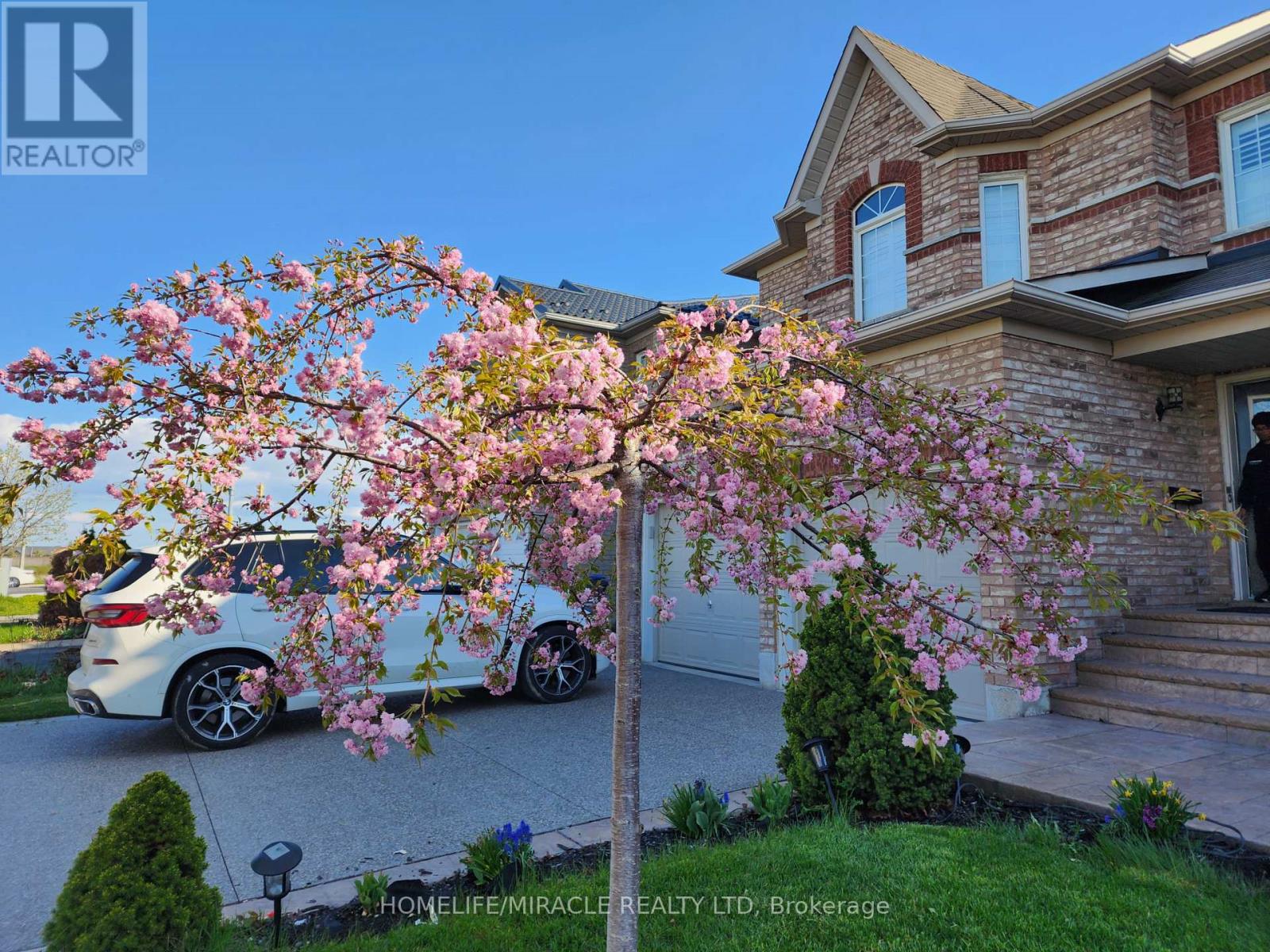 89 PERTOSA DRIVE, Brampton, Ontario