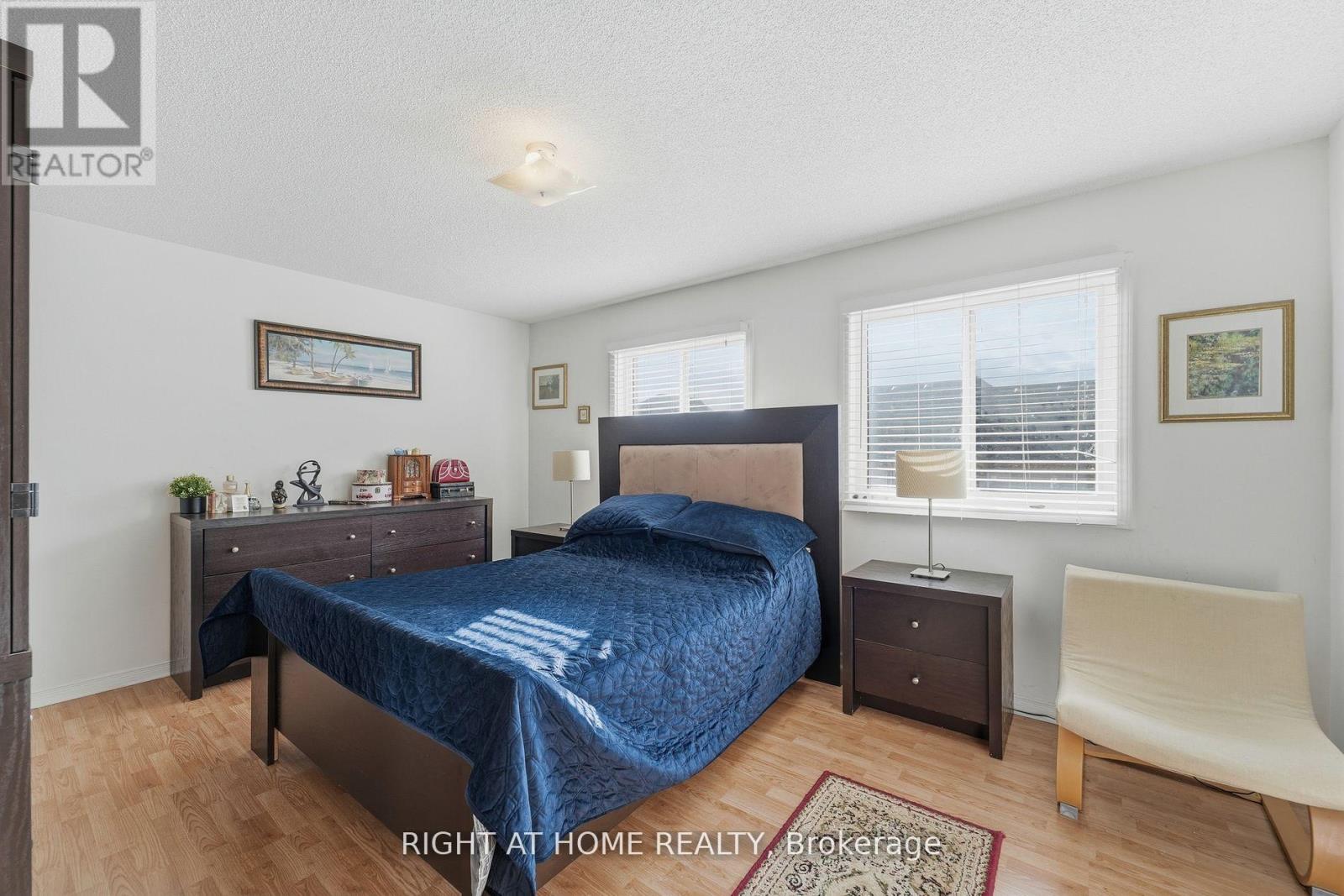 154 - 7155 Magistrate Terrace, Mississauga, Ontario  L5W 1Y9 - Photo 14 - W12809438