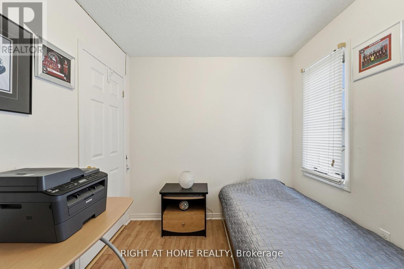 154 - 7155 Magistrate Terrace, Mississauga, Ontario  L5W 1Y9 - Photo 20 - W12809438