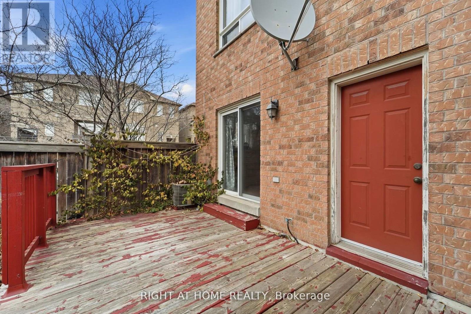 154 - 7155 Magistrate Terrace, Mississauga, Ontario  L5W 1Y9 - Photo 27 - W12809438
