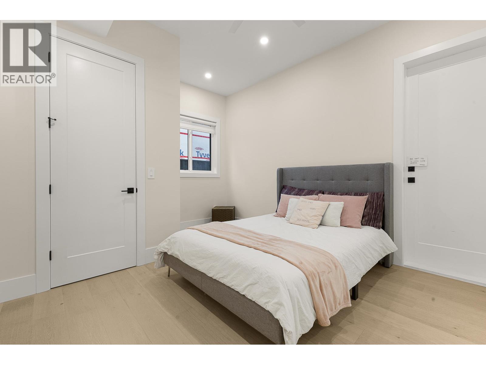 841 Rondeau St Street, Coquitlam, British Columbia  V3J 5Z4 - Photo 19 - R3091784