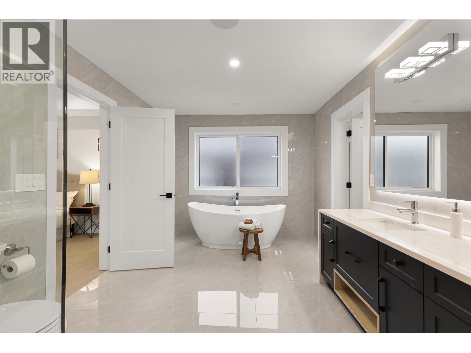 841 Rondeau St Street, Coquitlam, British Columbia  V3J 5Z4 - Photo 26 - R3091784