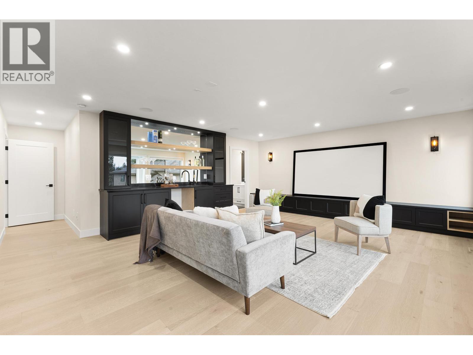 841 Rondeau St Street, Coquitlam, British Columbia  V3J 5Z4 - Photo 28 - R3091784