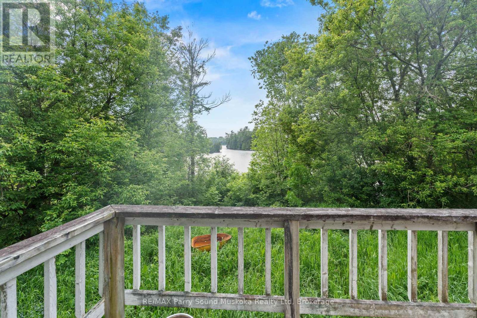 5 Bellview Crescent, Whitestone (Hagerman), Ontario  P0A 1G0 - Photo 12 - X12809472