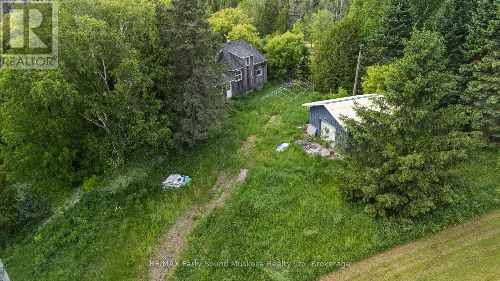 5 Bellview Crescent, Whitestone (Hagerman), Ontario  P0A 1G0 - Photo 13 - X12809472