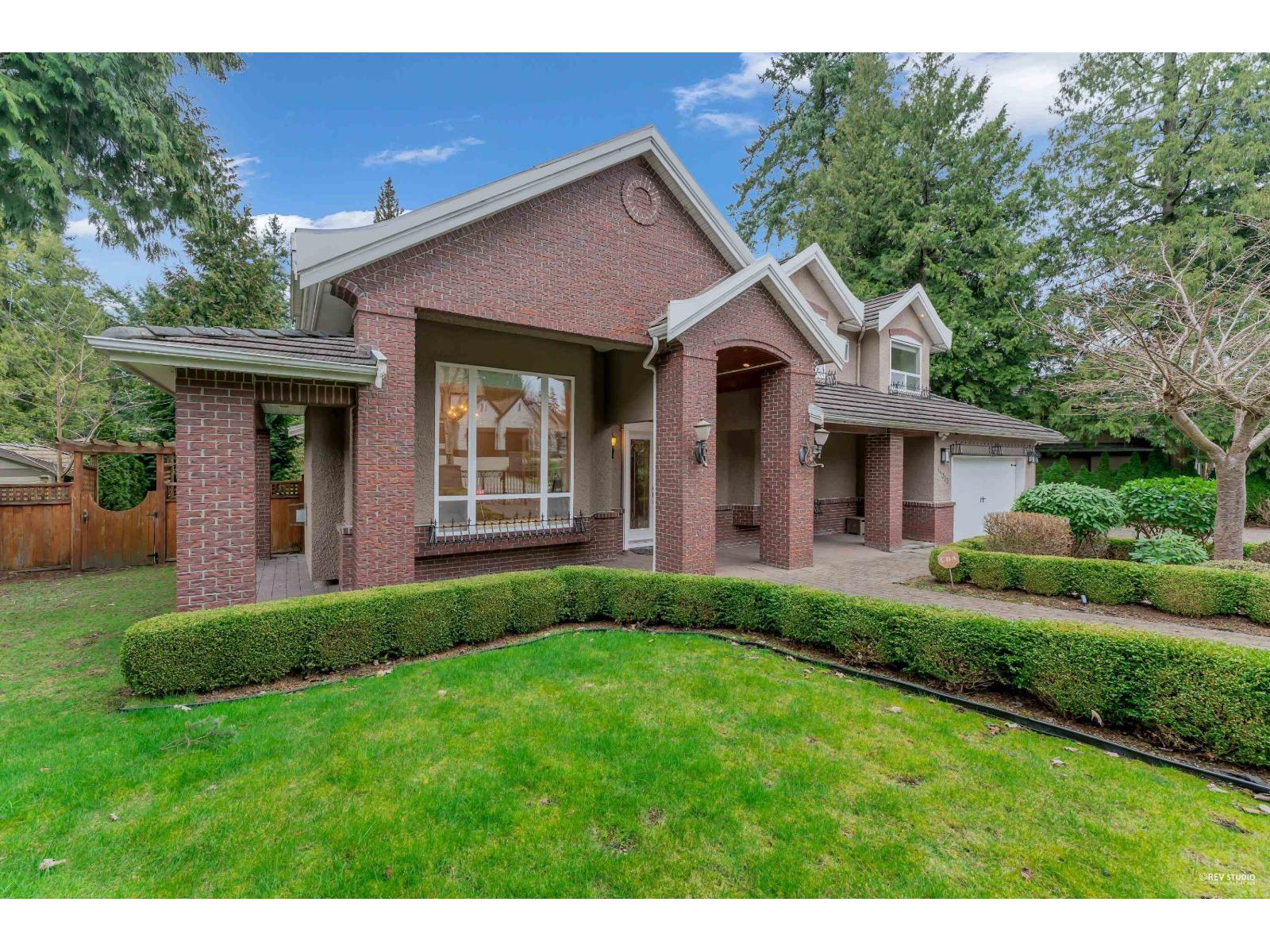 14033 34a Avenue, Surrey, British Columbia  V4P 0A8 - Photo 3 - R3091984