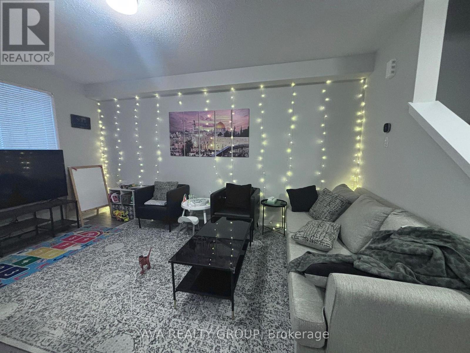 517 Brigatine Avenue, Ottawa, Ontario  K2B 5Y1 - Photo 7 - X12809446