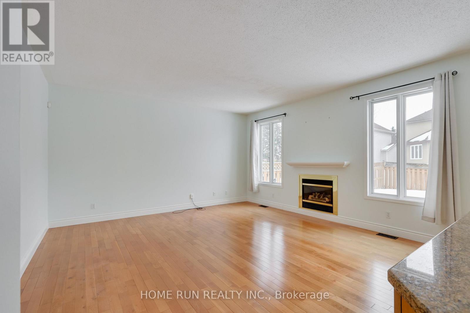 11 Westmeath Crescent, Ottawa, Ontario  K2K 3B1 - Photo 16 - X12809482