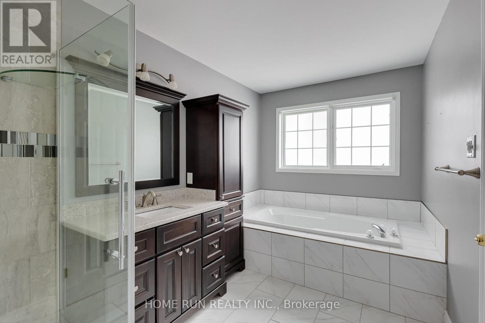 11 Westmeath Crescent, Ottawa, Ontario  K2K 3B1 - Photo 27 - X12809482