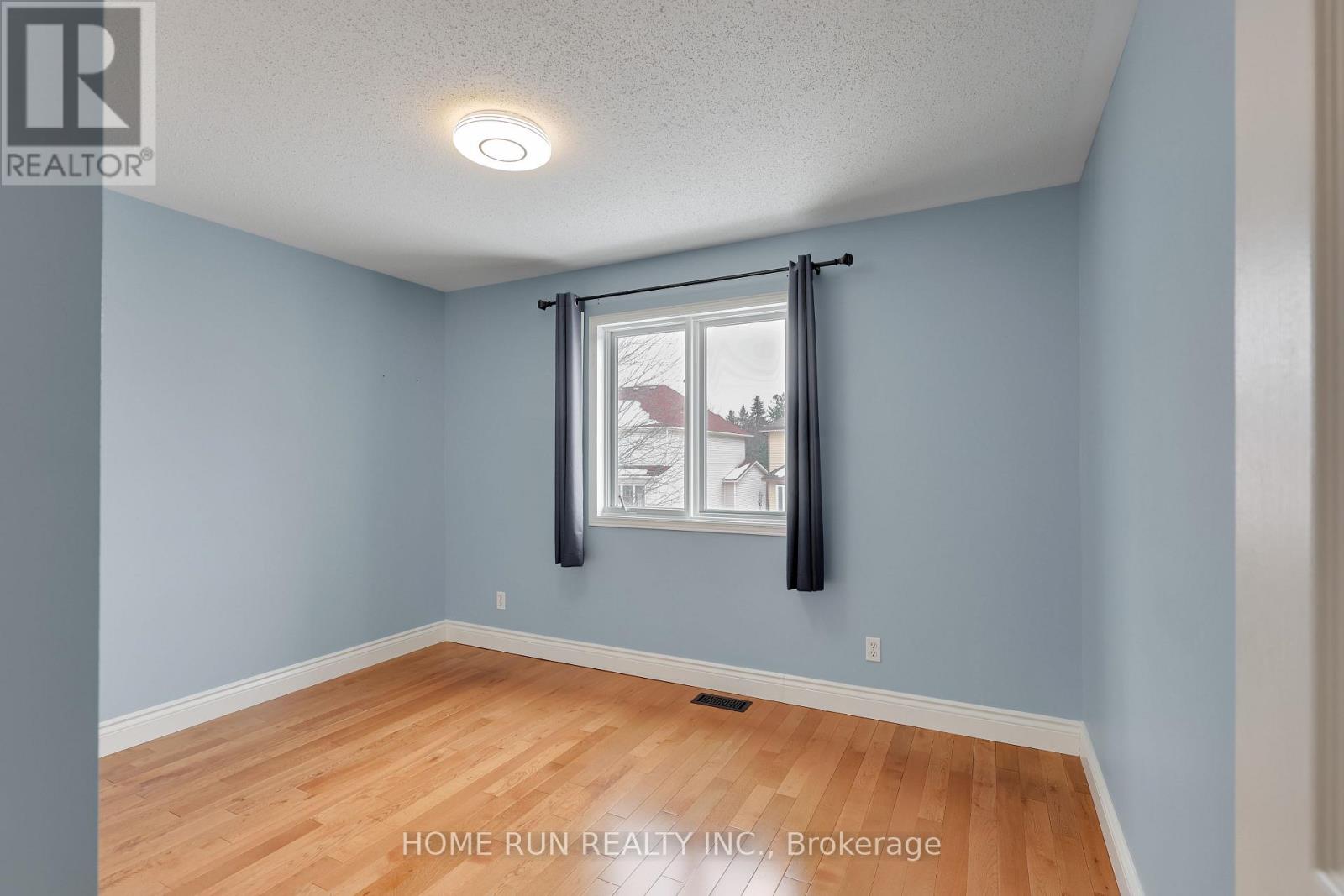 11 Westmeath Crescent, Ottawa, Ontario  K2K 3B1 - Photo 30 - X12809482