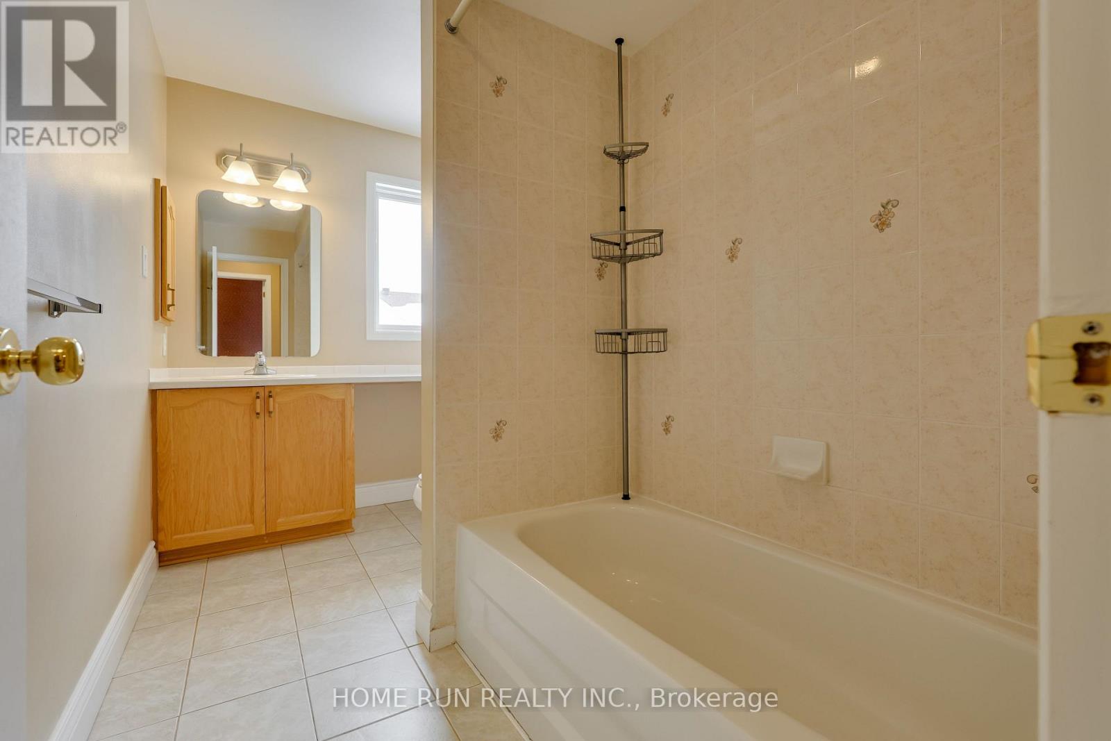 11 Westmeath Crescent, Ottawa, Ontario  K2K 3B1 - Photo 35 - X12809482