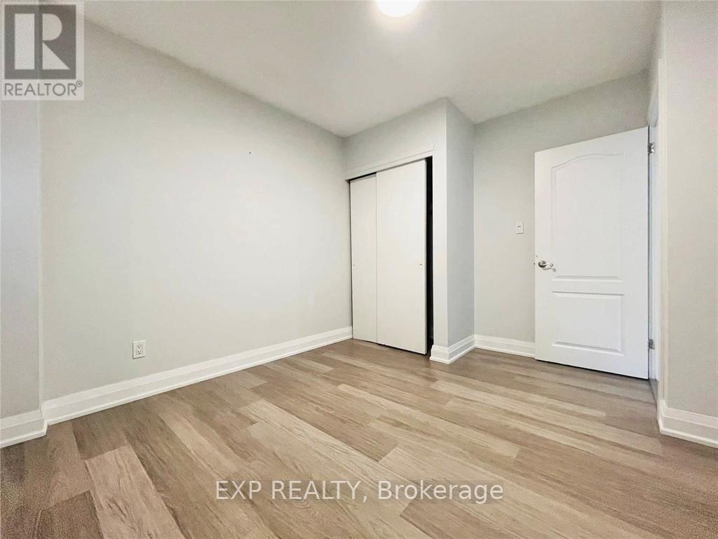 15 Scarcliff Gardens, Toronto, Ontario  M1E 2A1 - Photo 13 - E12804496