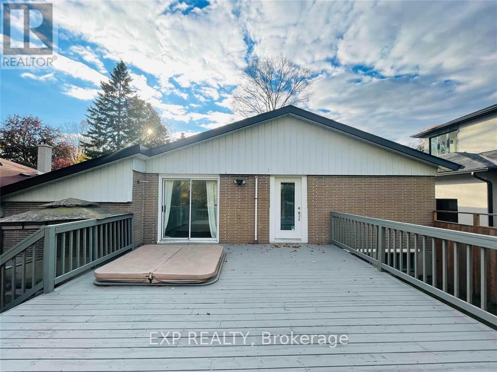 15 Scarcliff Gardens, Toronto, Ontario  M1E 2A1 - Photo 19 - E12804496