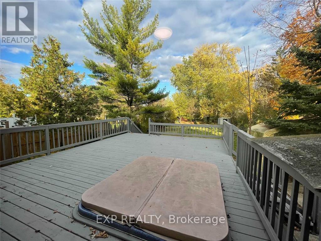 15 Scarcliff Gardens, Toronto, Ontario  M1E 2A1 - Photo 17 - E12804496