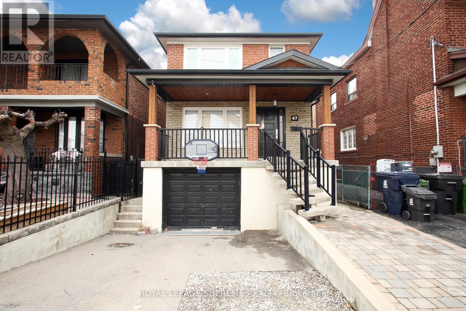 67 Scott Road, Toronto, Ontario  M6M 3T1 - Photo 1 - W12809448