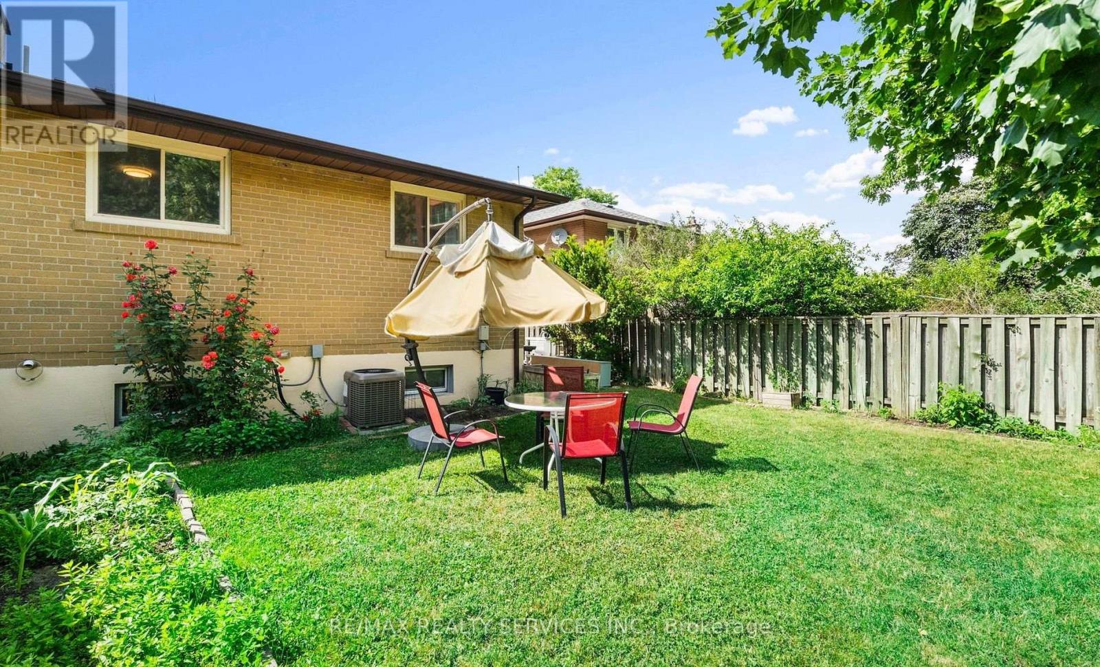 5 Avondale Boulevard S, Brampton, Ontario  L6T 1H1 - Photo 15 - W12809452