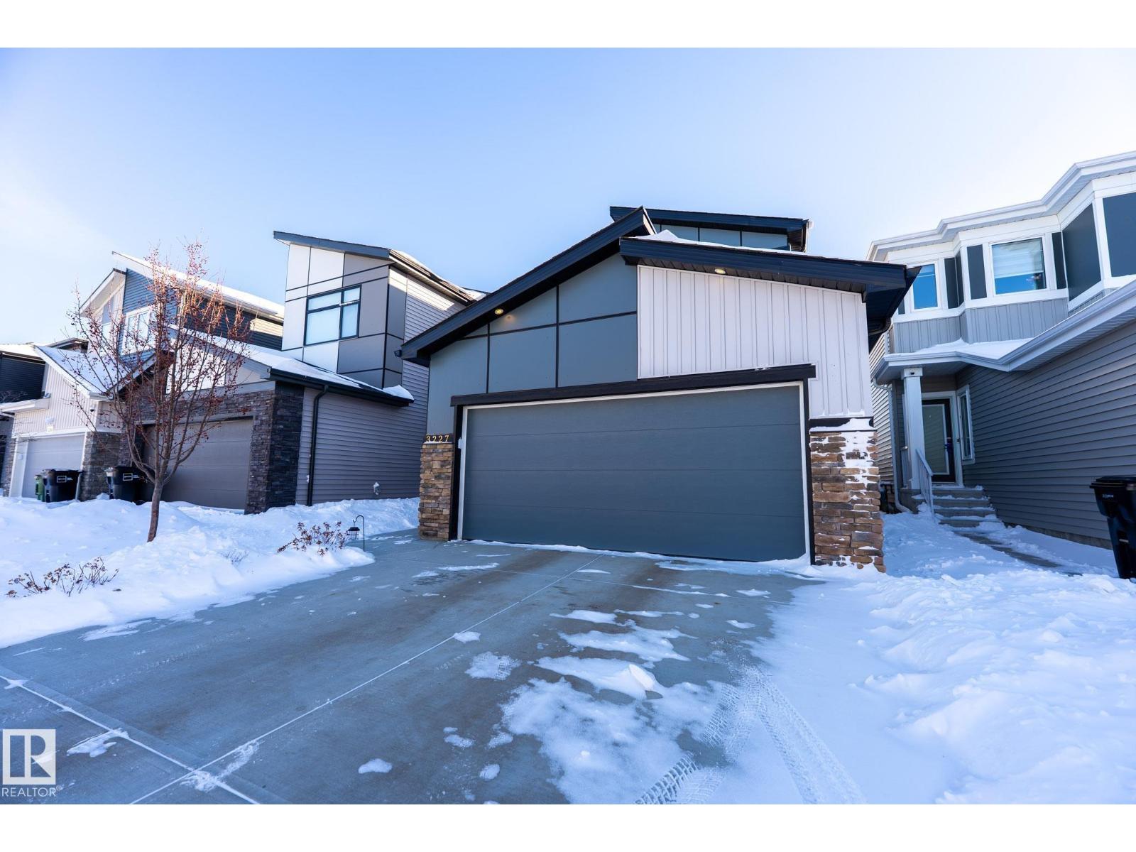 3227 Kulay Wy Sw, Edmonton, Alberta  T6W 5B5 - Photo 2 - E4474258