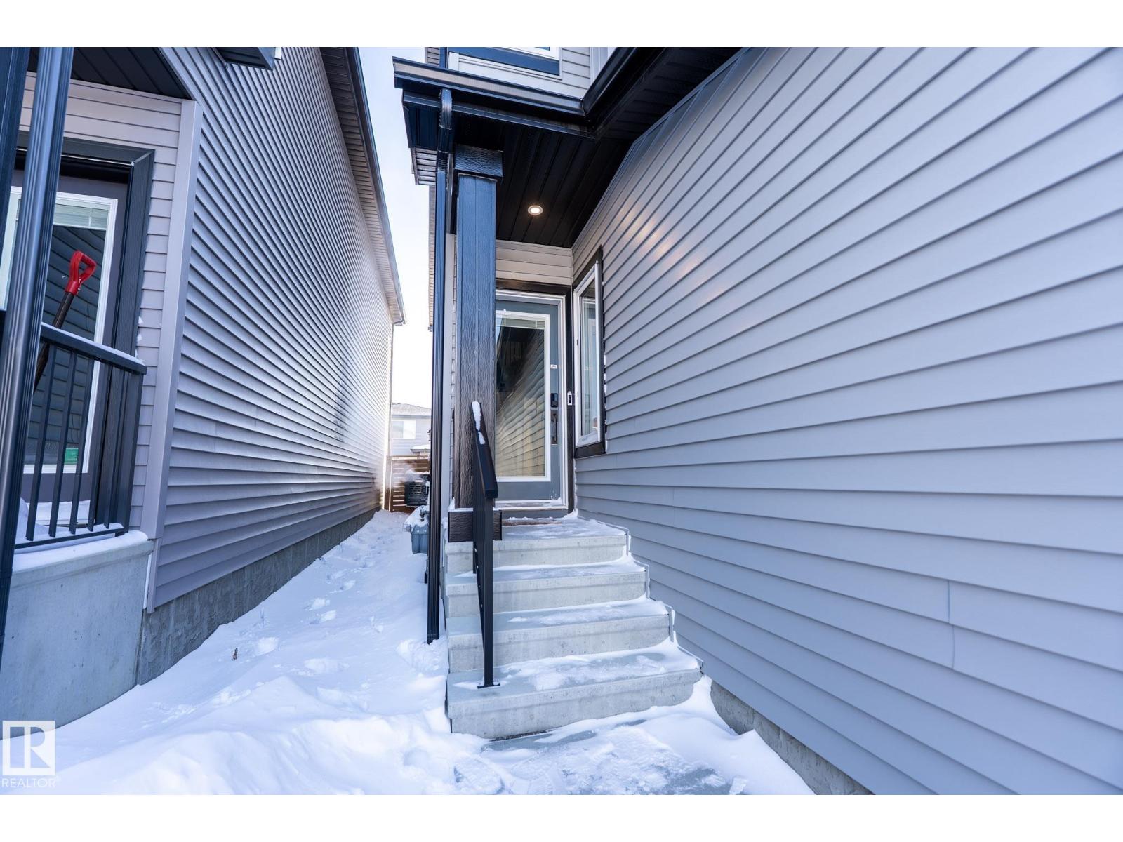 3227 Kulay Wy Sw, Edmonton, Alberta  T6W 5B5 - Photo 3 - E4474258