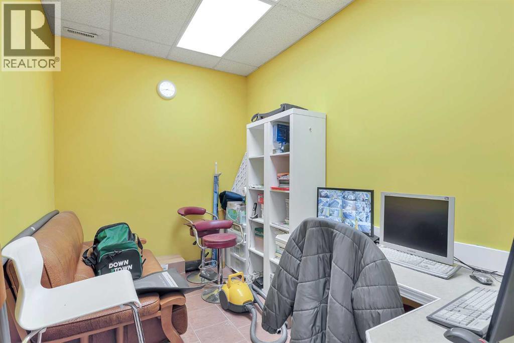 Unknown Address, ,    - Photo 12 - A2280081