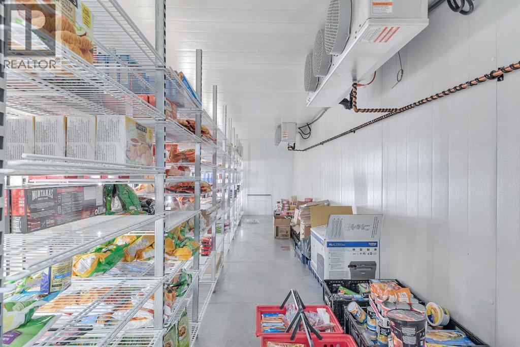 Unknown Address, ,    - Photo 17 - A2280081