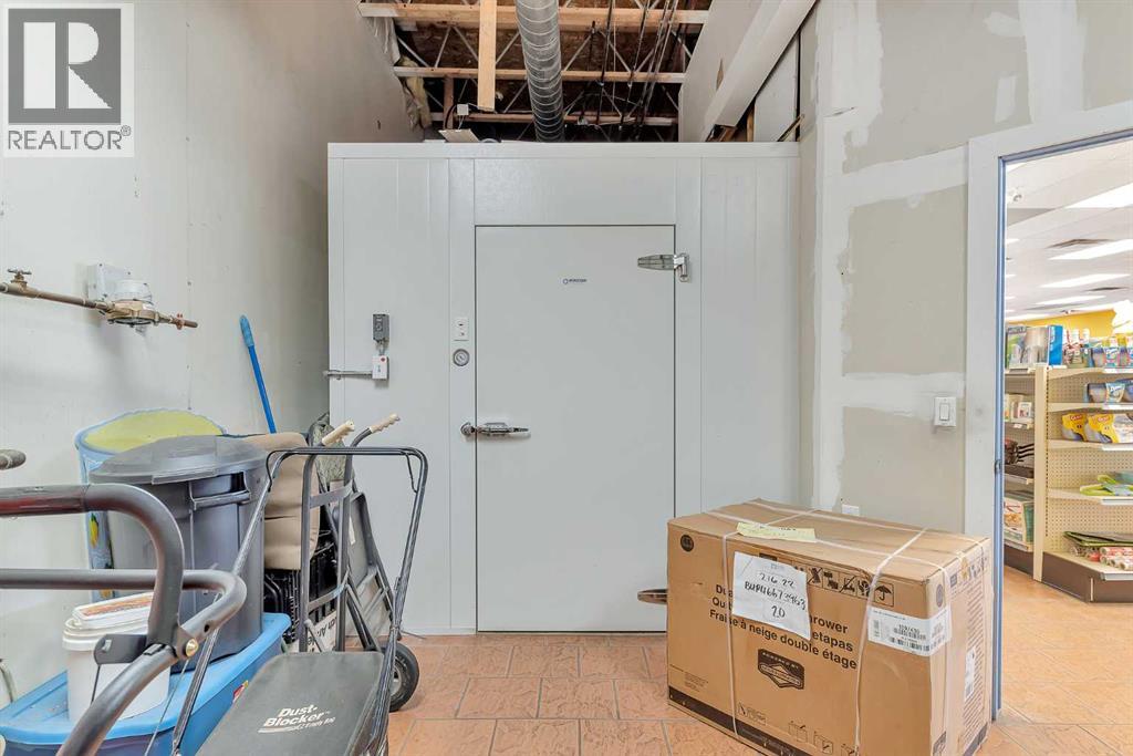 Unknown Address, ,    - Photo 14 - A2280081