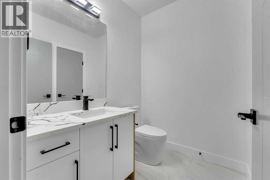 139 South Shore Road, Chestermere, Alberta  T1X 3G2 - Photo 47 - A2286744